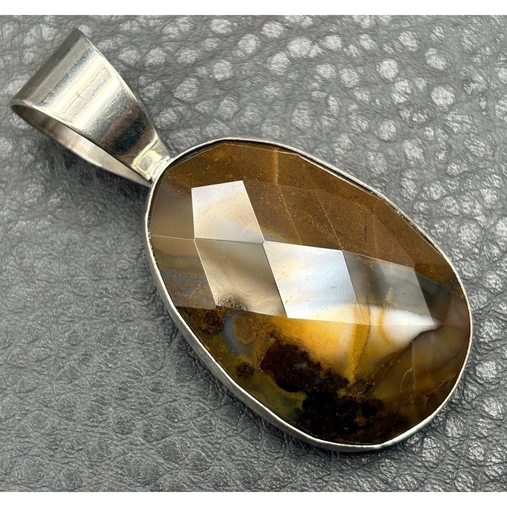 Large Desert Rose Trading DTR Faceted Brown Oval Pendant Sterling Silver 925